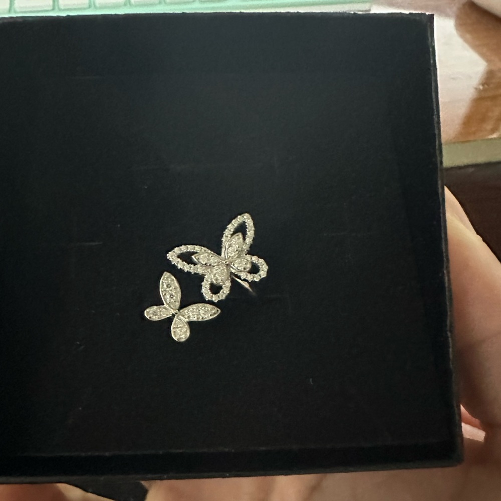 Moissanite rings and necklace